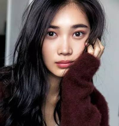 豆沙斩男色口红,豆沙色和斩男色的区别