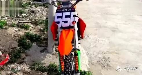 日本每撞烂一部摩托，碣石就多出三辆车