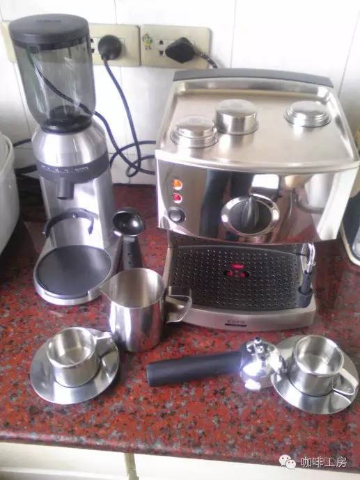 想学咖啡拉花要去哪种店,拉花最好的咖啡机