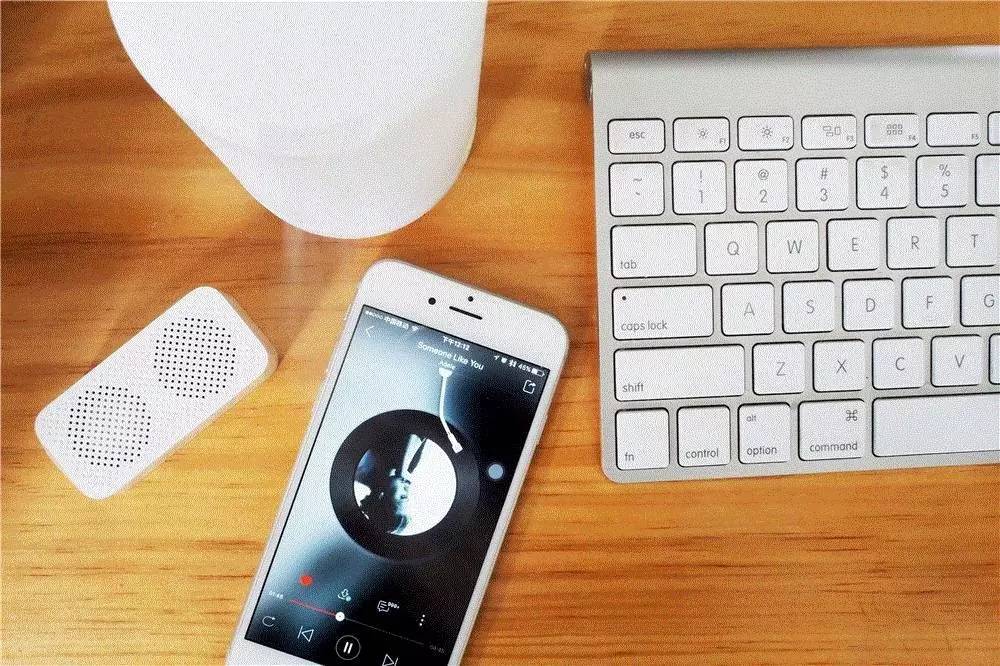 「上新」全球唯一有智能防丢功能的迷你掌心蓝牙音箱