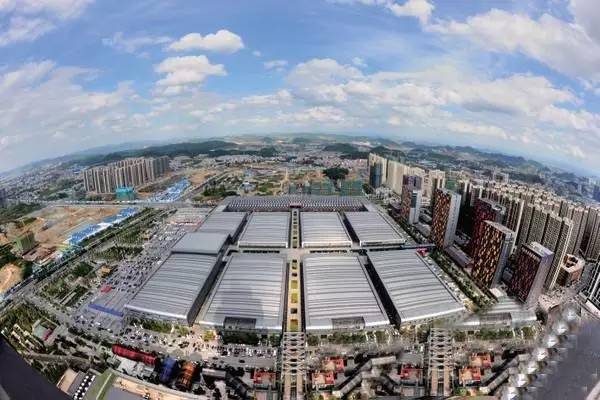 观山湖超越老城区,观山湖异度空间