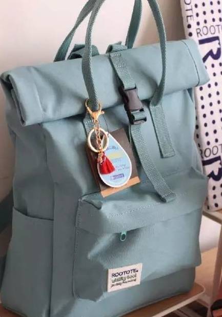 有态度｜谁说双肩包就是年轻人的专利，明明是谁背谁都美啊！