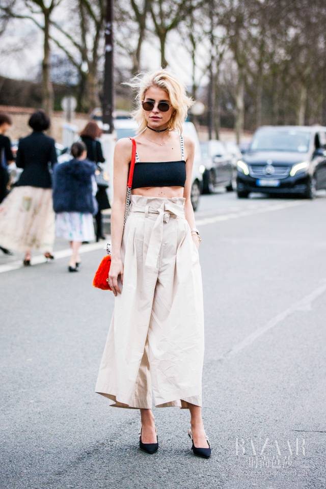 穿上这条束腰纸袋裤，手机里的P腿软件我全都可以卸载咯！