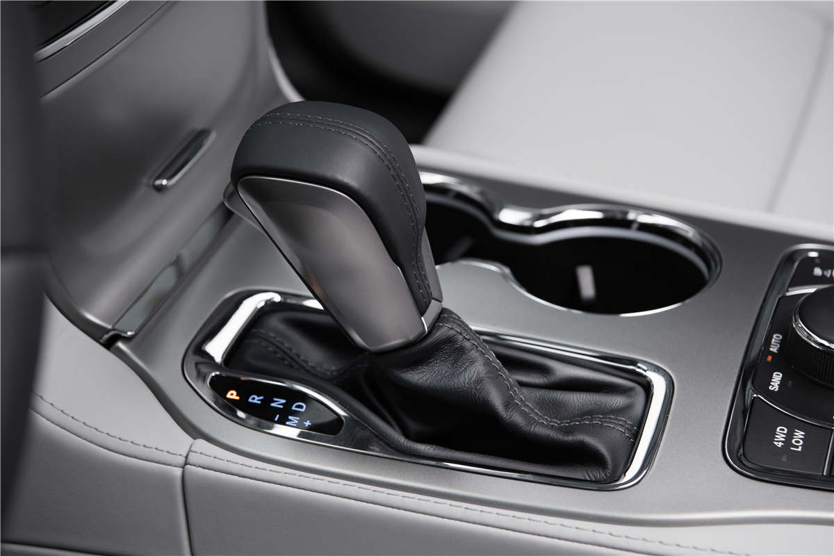 2022款jeep大切诺基海外试驾,试驾2018款jeep大切诺基