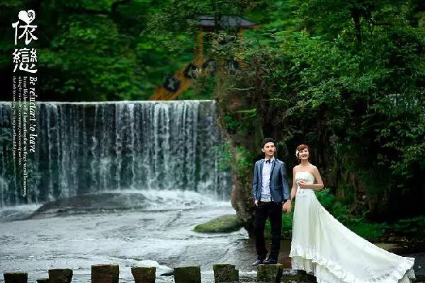 推荐一下成都拍婚纱照的地方,成都几月份拍婚纱照比较好