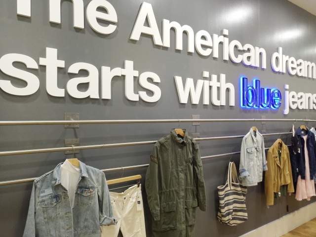 试衣间店铺测评,试衣间拍照哪家强