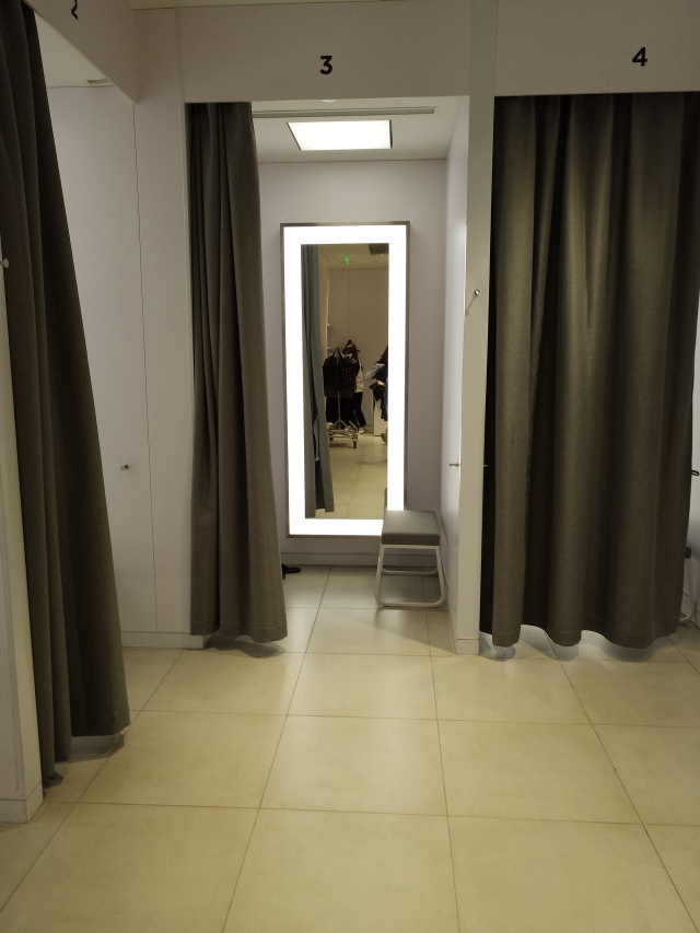 试衣间店铺测评,试衣间拍照哪家强