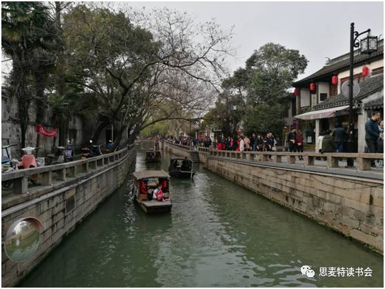 活动现场灯光秀视频,春酒活动回顾