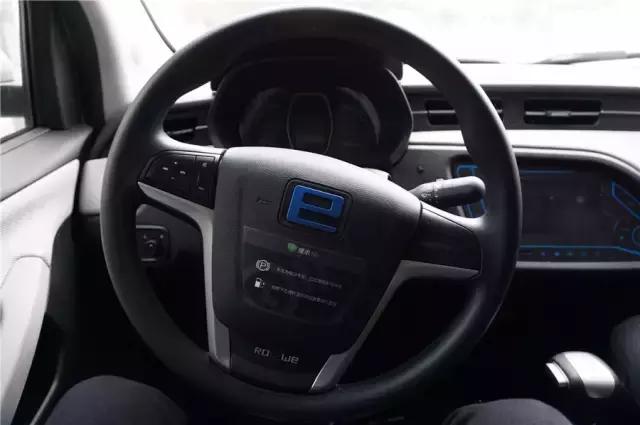 目前成都最普及的共享汽车,成都共享汽车有哪些车型