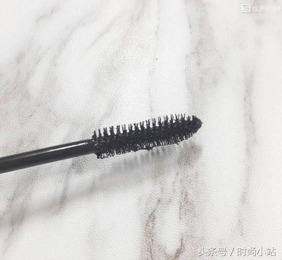 好用不伤肤的国货彩妆推荐,不含日本原料的老国货平价彩妆