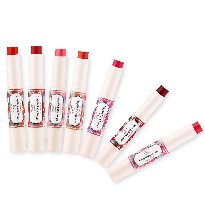 好看的精致的唇妆,特别饱满的嘴唇