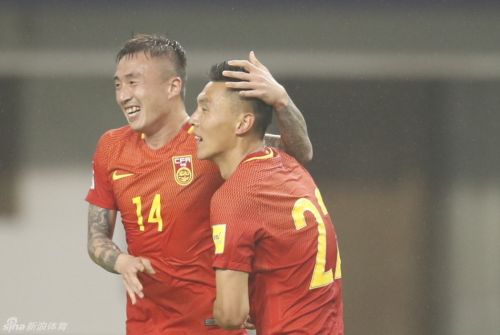 国足0:1对阵韩国首发阵容,10分钟看完中国vs韩国足球