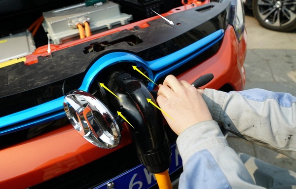 北汽ev260测评,续航评测车评人