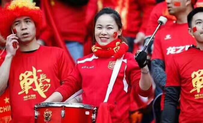 2010中国足球vs韩国全场回放,中国和韩国足球比赛精彩瞬间