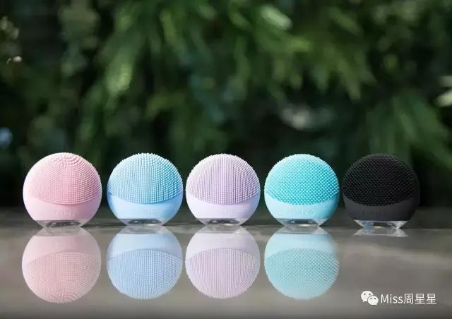 露娜洁面仪洗脸刷测评,平价露娜洁面仪