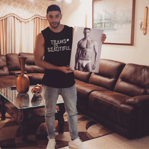 17岁出柜，19岁变性，LaithAshley成最励志男模