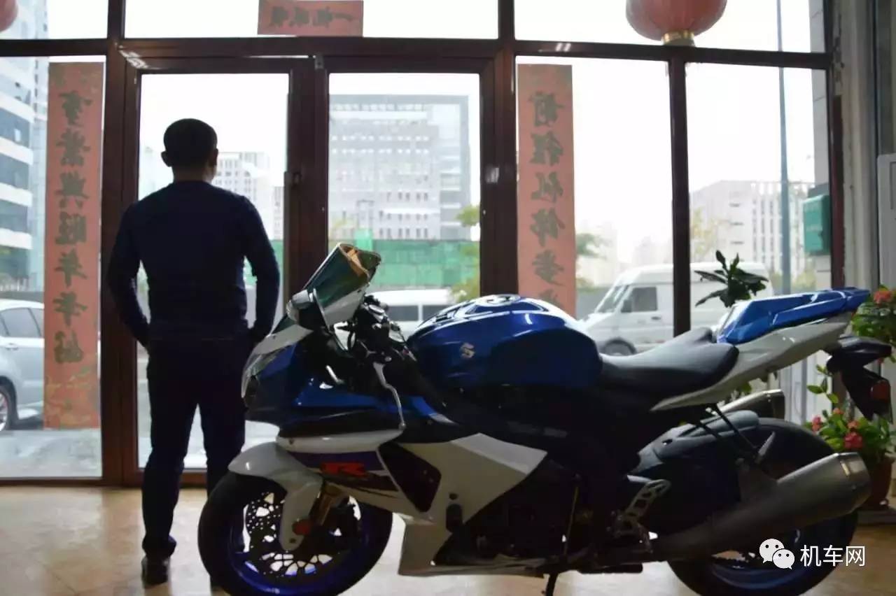 车友风采，遇到摩托车后，感觉每天都是热恋