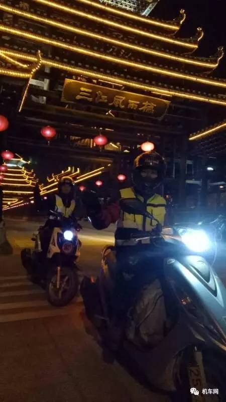 车友风采，遇到摩托车后，感觉每天都是热恋