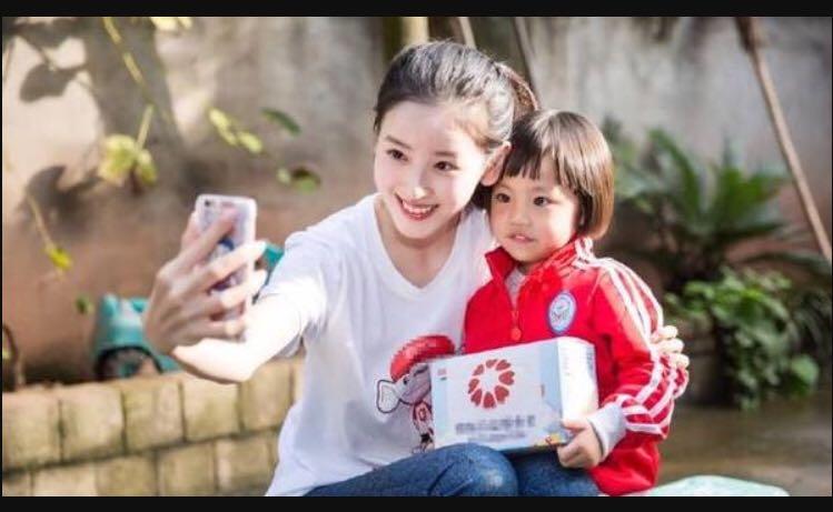 因为你是一个姑娘，所以你要更努力