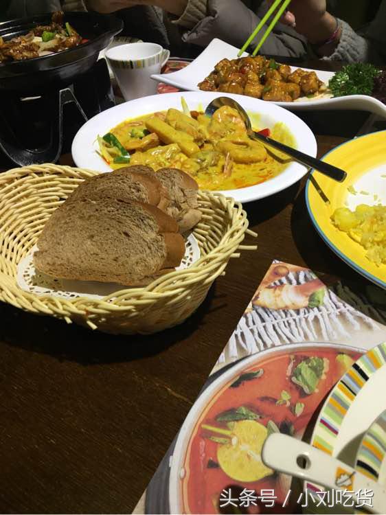 武汉美食美女视频,98妹子的美食记录