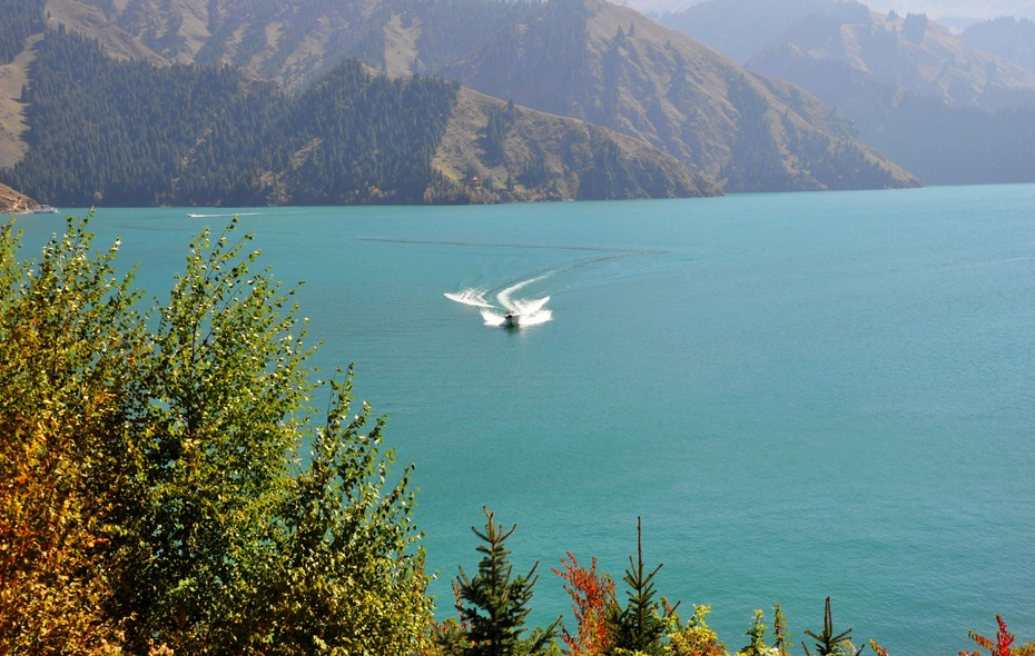 神秘又美丽的天山天池,天山天池是西王母沐浴之地吗