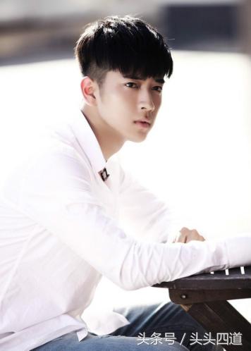 常远欢乐喜剧人,常远小品欢乐喜剧人圣诞快乐