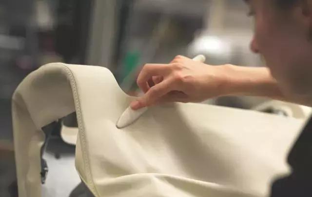 汽车真皮养护,汽车真皮换皮