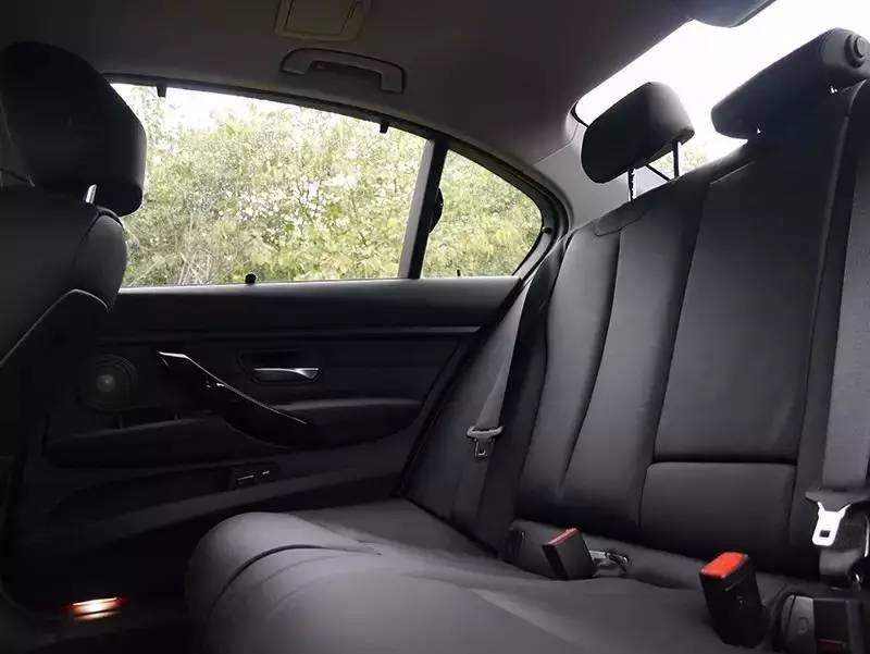 宝马318li动力够不够,宝马318li三缸机质量怎么样