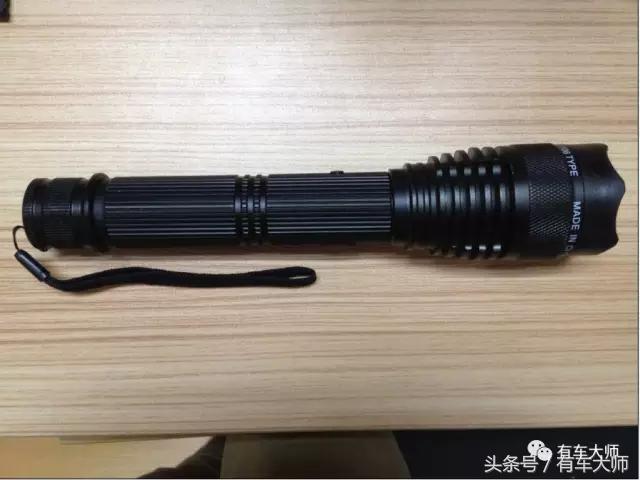 车上防身武器什么好,车上必备防身物品