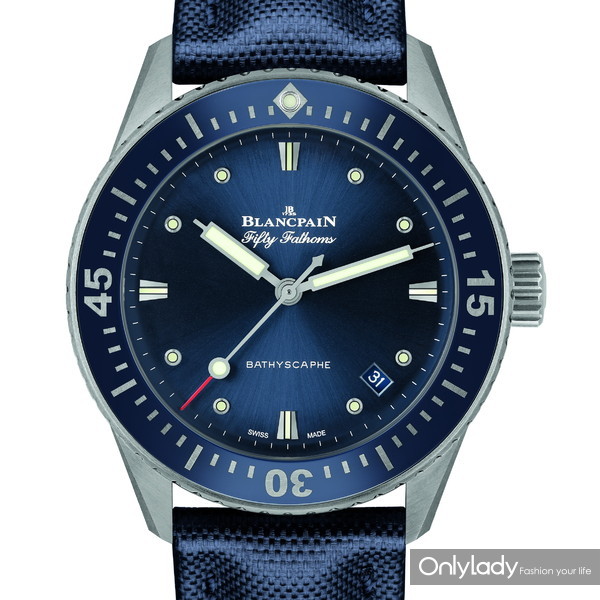 巴塞尔最值得入手的表 (巴塞尔2015运动表)