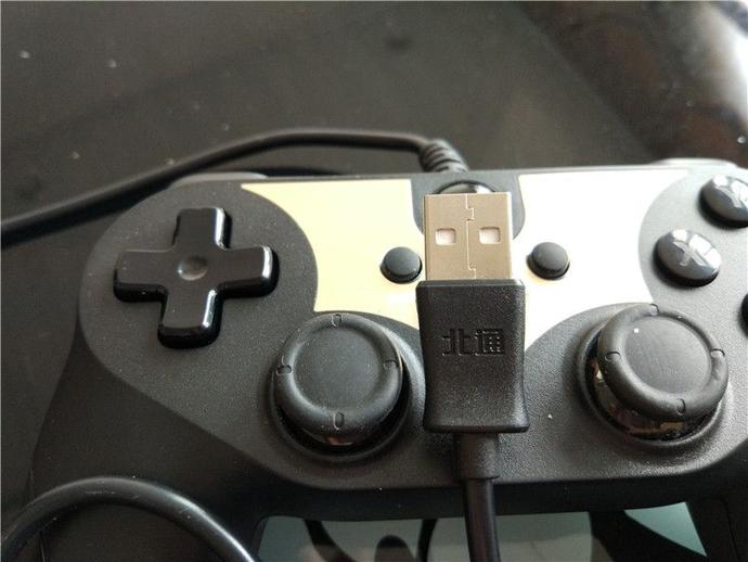 北通蝙蝠无线游戏手柄,北通蝙蝠游戏手柄2无线版