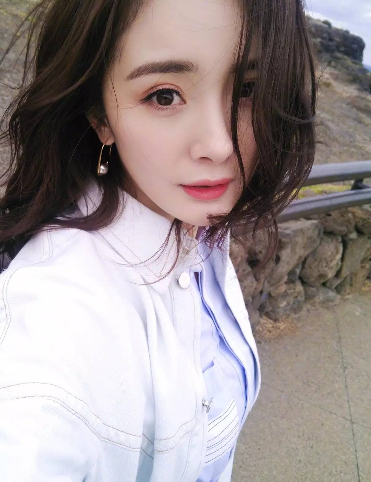 唐嫣同款遮瑕,唐嫣清淡妆容