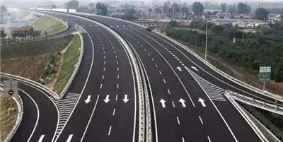 新楚大高速昆明入口怎么走,新昆明至大理高速路