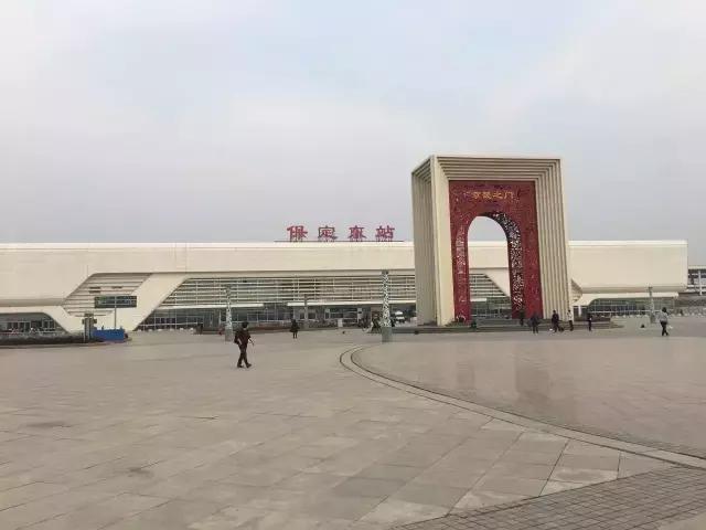 闆勫畨鏂板尯瀵瑰ぉ娲ユ埧浠风殑褰卞搷,闆勫畨鏂板尯瀵瑰ぉ娲ユ埧浜х殑鍐插嚮