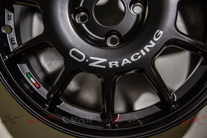 任性的4孔小轮——OZLeggenda轮毂细节展现