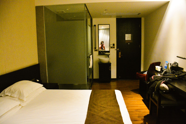 华里酒店属于几星级,汉庭酒店为啥无线网很卡