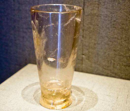 战国水晶杯国宝,战国墓中发现的水晶杯