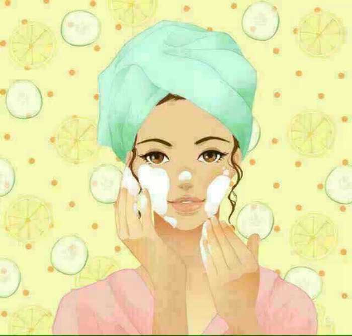 好用的散粉都带细闪,给大家推荐一款好用的散粉