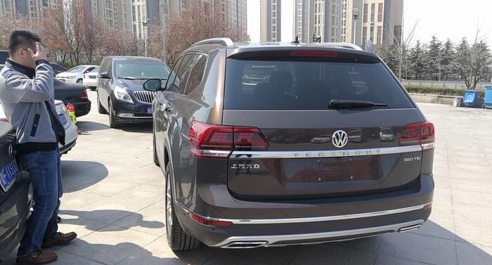 途昂提车1周，门把手坏了2次，维修师傅看了也直摇头