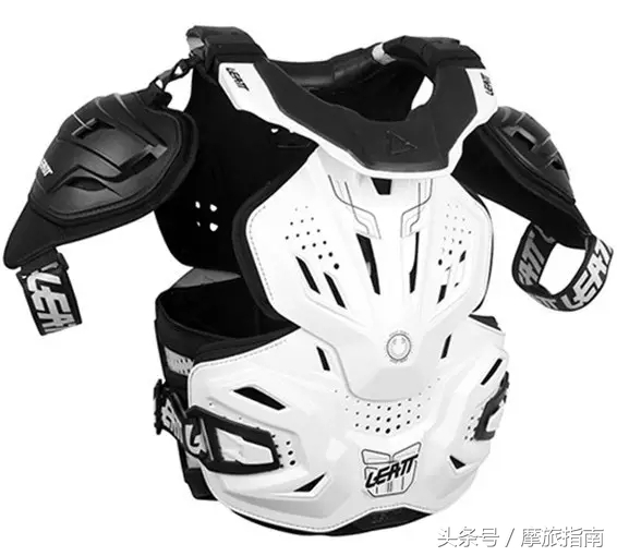 愿你的生活既有盔甲也有软肋配图,愿你有盔甲也有软肋全文经典语录