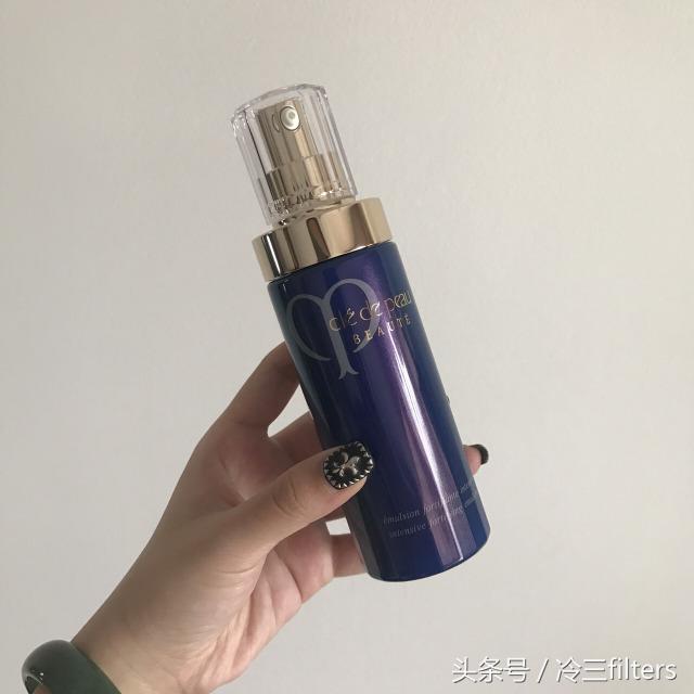 cpb护肤正确使用方法,想护肤有必要用水乳吗