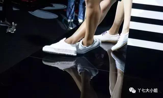 就算烂大街了，它还是春天最美的一双鞋