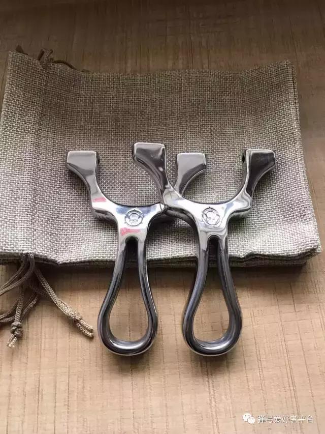 鏂版鎵佺毊,鏂版鍙嶆洸