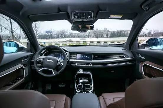 试驾全新哈弗h6冠军版2.0t,哈弗h6国潮版2.0t冠军版试驾