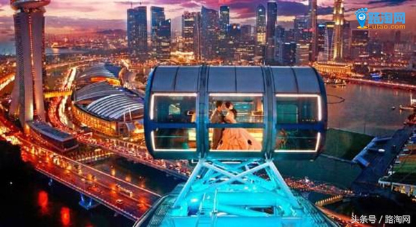 一生只带十个人去的浪漫摩天轮,一定要陪最爱的人玩一次摩天轮