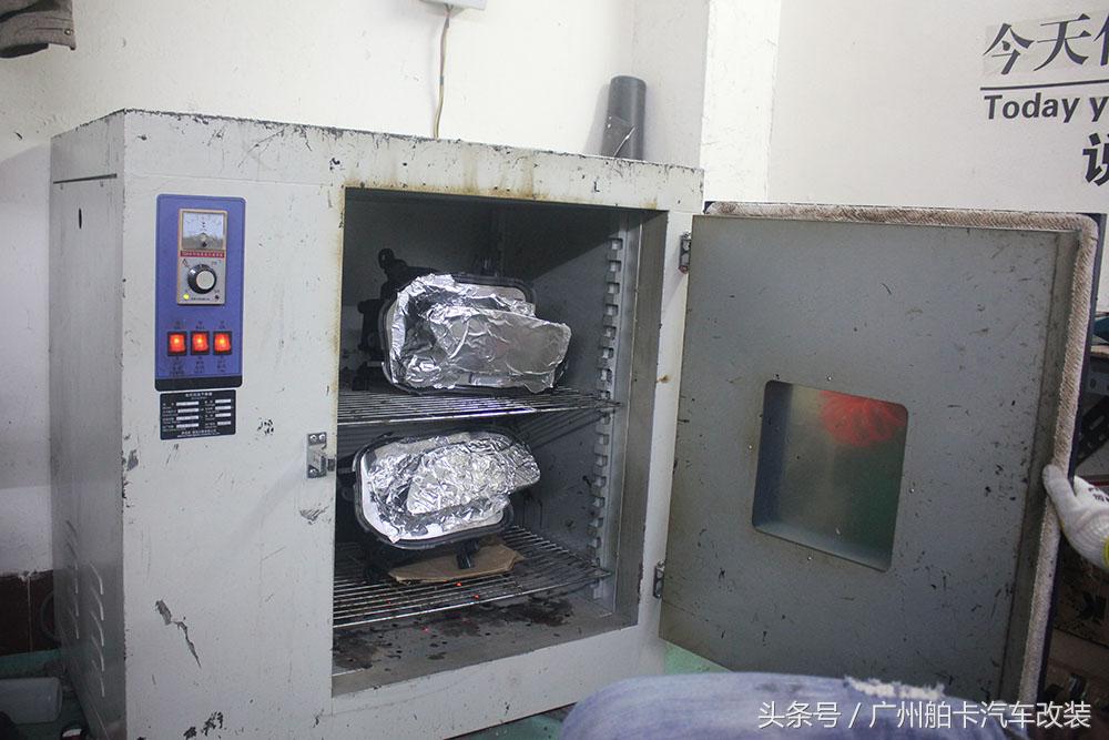 吉普自由光大灯改装,jeep自由光改装海拉5透镜