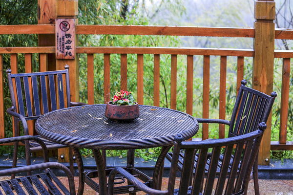 溧阳原始竹林里的这家野奢酒店,溧阳房间内有温泉的酒店叫什么