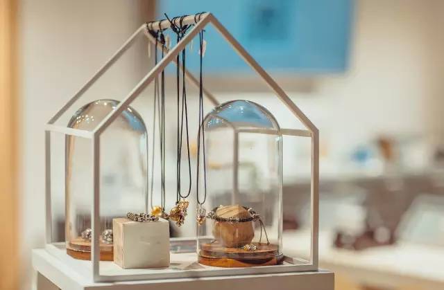 月坪效破七千，年营收千万，她的手作体验平台吸引宝马、奔驰合作