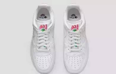 “歪果仁”为中国年操碎了心英国小伙伴抢不到红包，暴躁了！