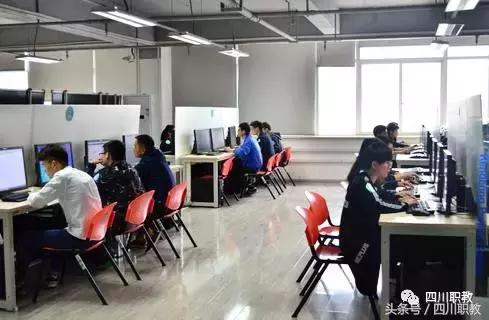 成都工作技术学院技能大赛一等奖,成都工作技术学院五四表彰